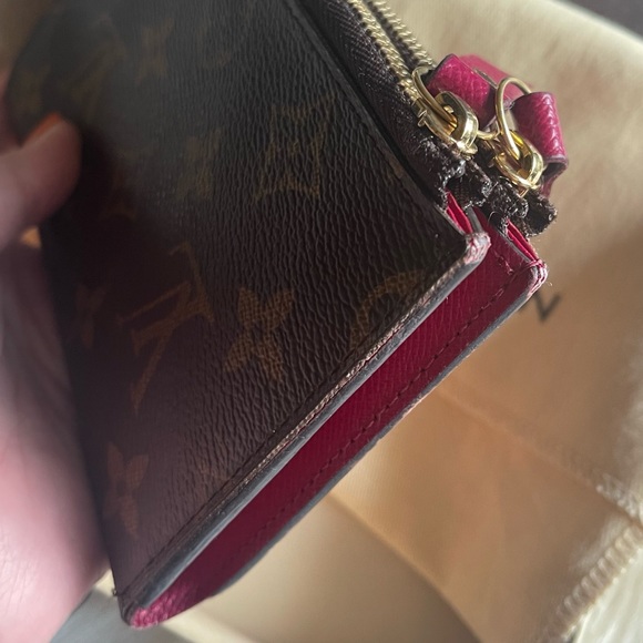 Louis Vuitton Adele Fuchsia Compact Wallet - Picture 12 of 17